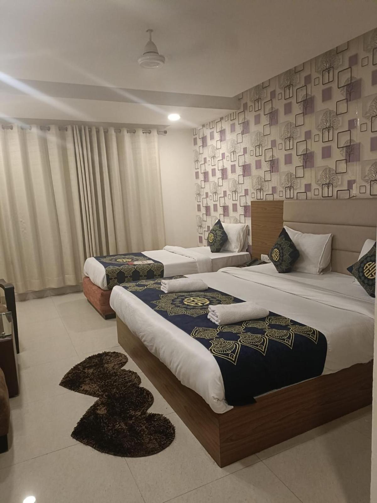 Hotel Grand Suites By D'Capitol Near Delhi Airport New Delhi Extérieur photo