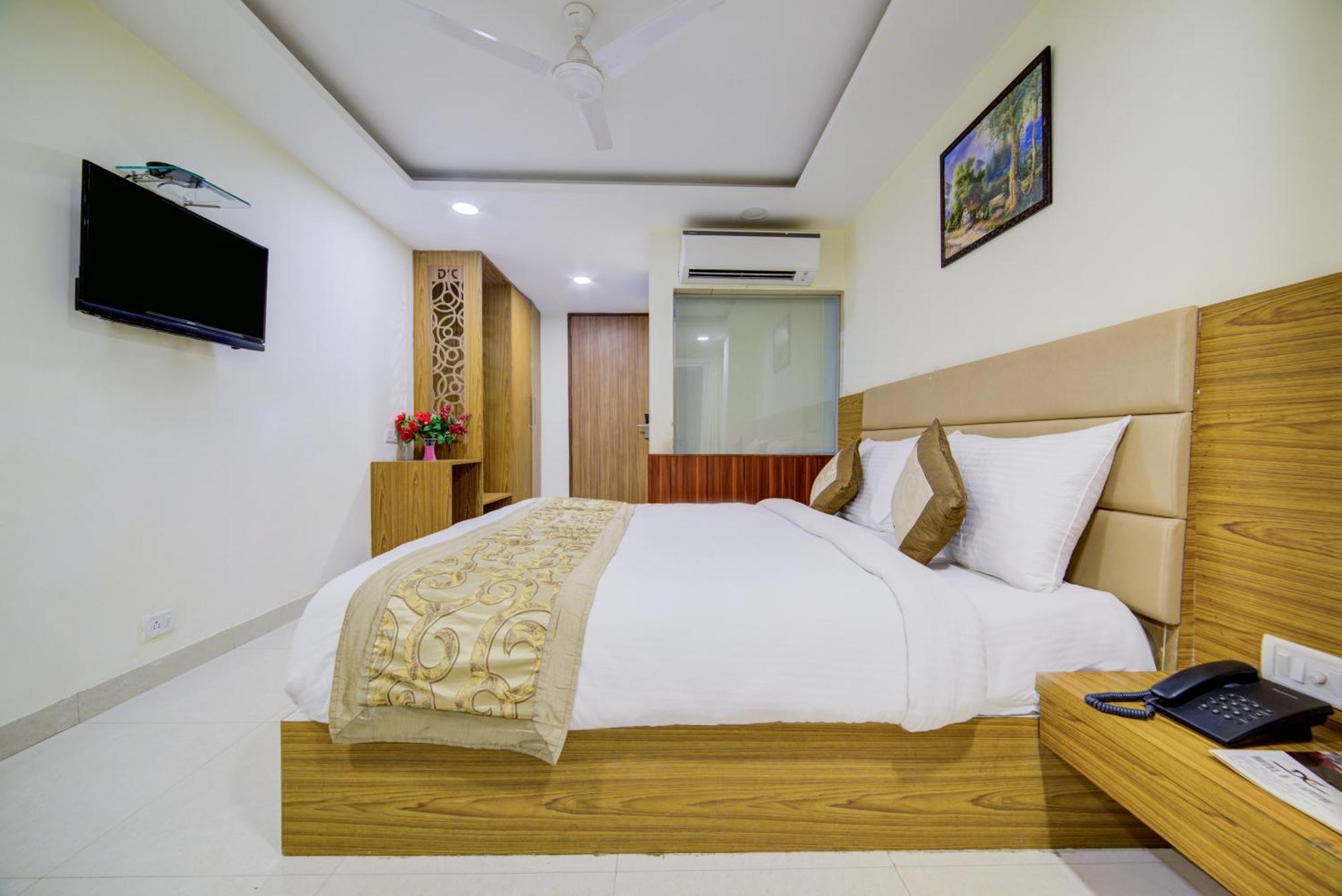 Hotel Grand Suites By D'Capitol Near Delhi Airport New Delhi Extérieur photo