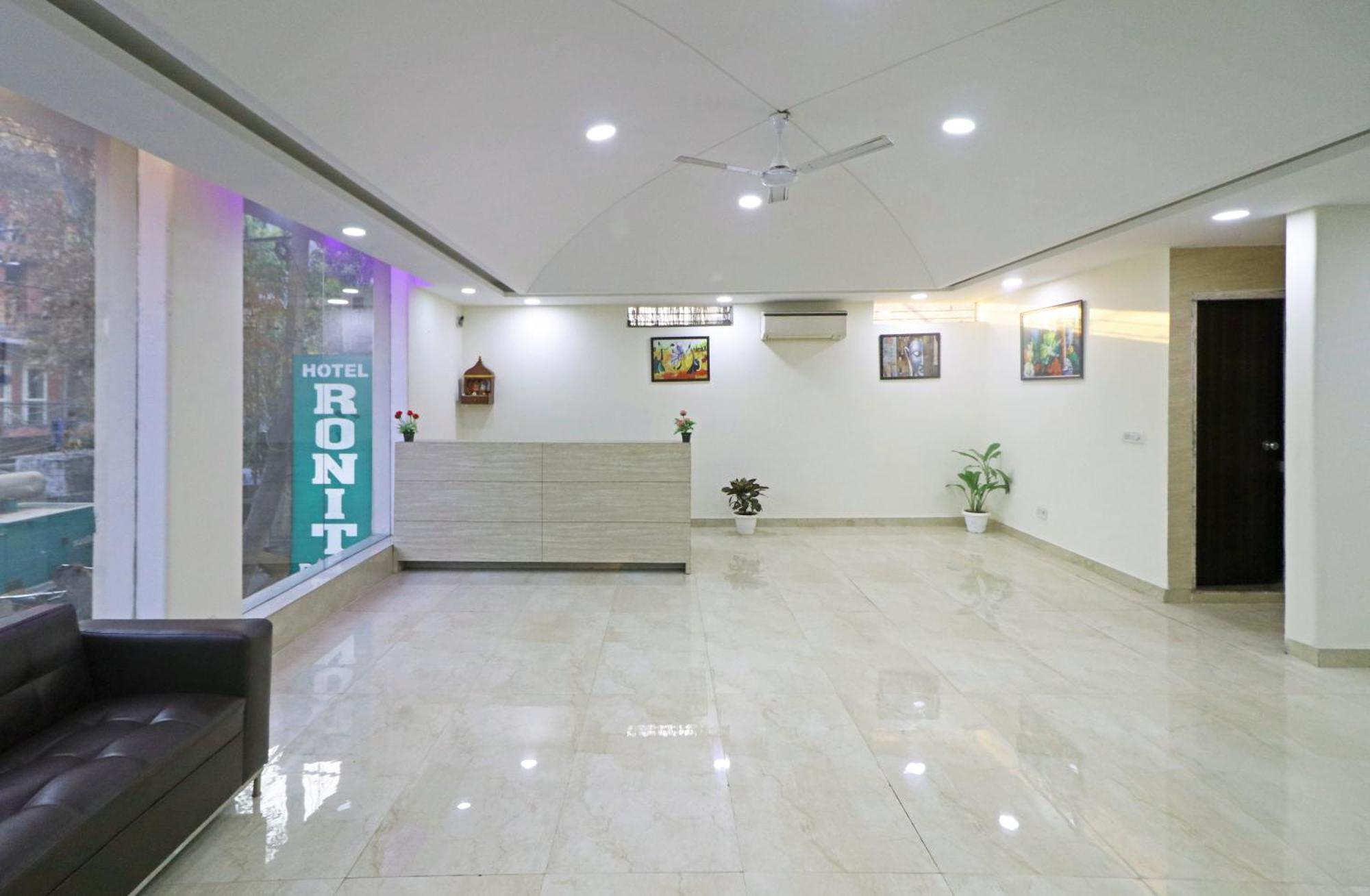 Hotel Grand Suites By D'Capitol Near Delhi Airport New Delhi Extérieur photo