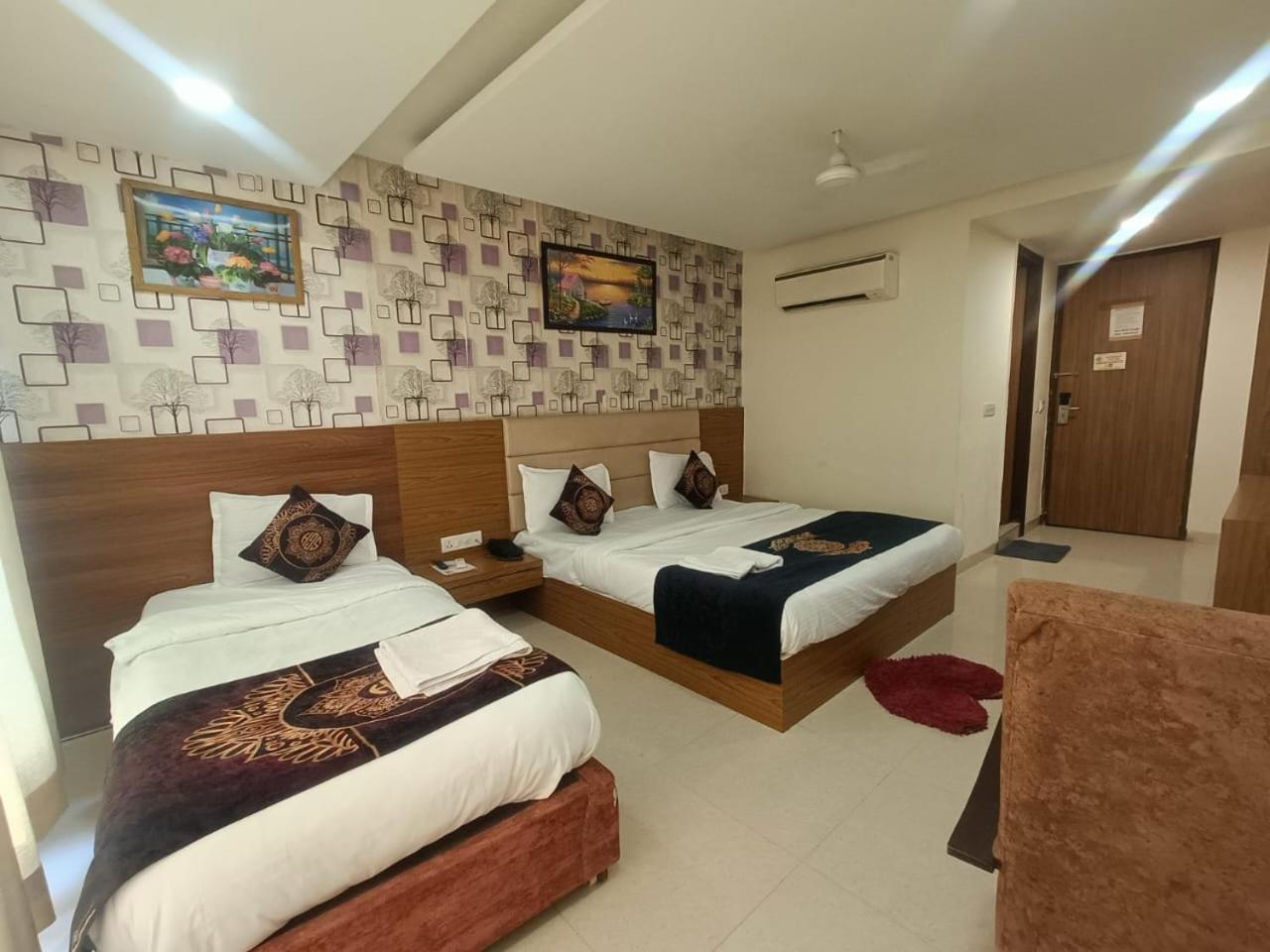 Hotel Grand Suites By D'Capitol Near Delhi Airport New Delhi Extérieur photo