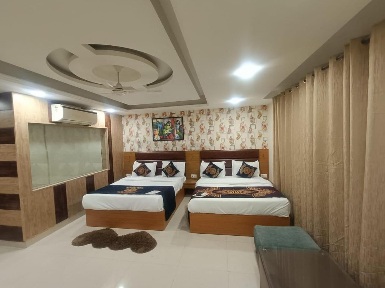 Hotel Grand Suites By D'Capitol Near Delhi Airport New Delhi Extérieur photo