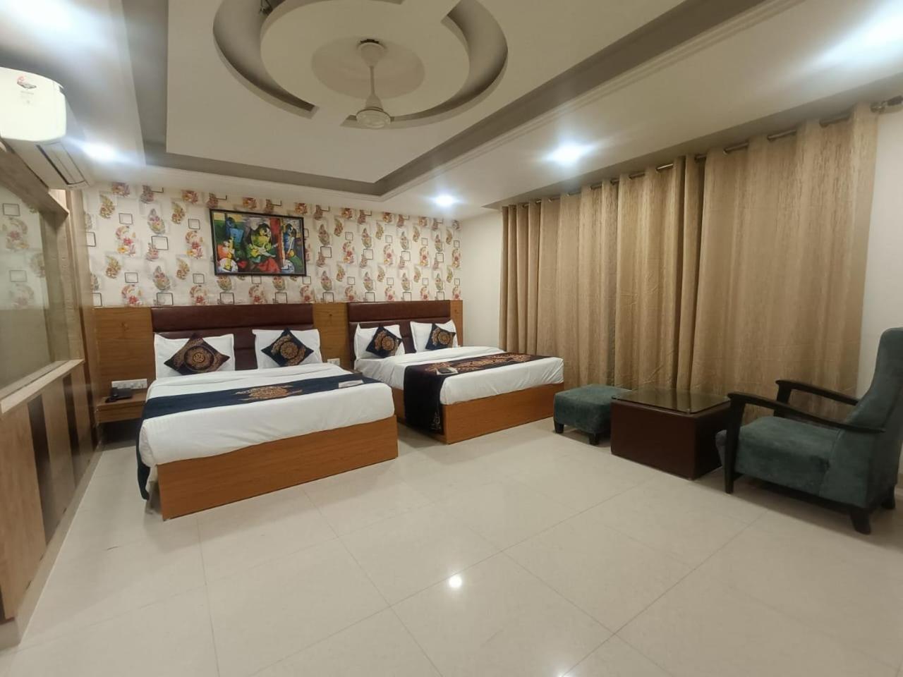 Hotel Grand Suites By D'Capitol Near Delhi Airport New Delhi Extérieur photo