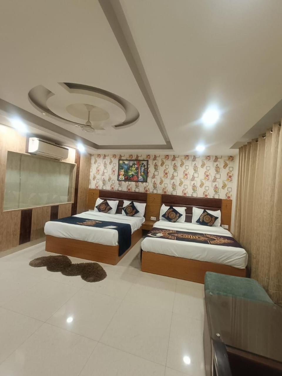 Hotel Grand Suites By D'Capitol Near Delhi Airport New Delhi Extérieur photo