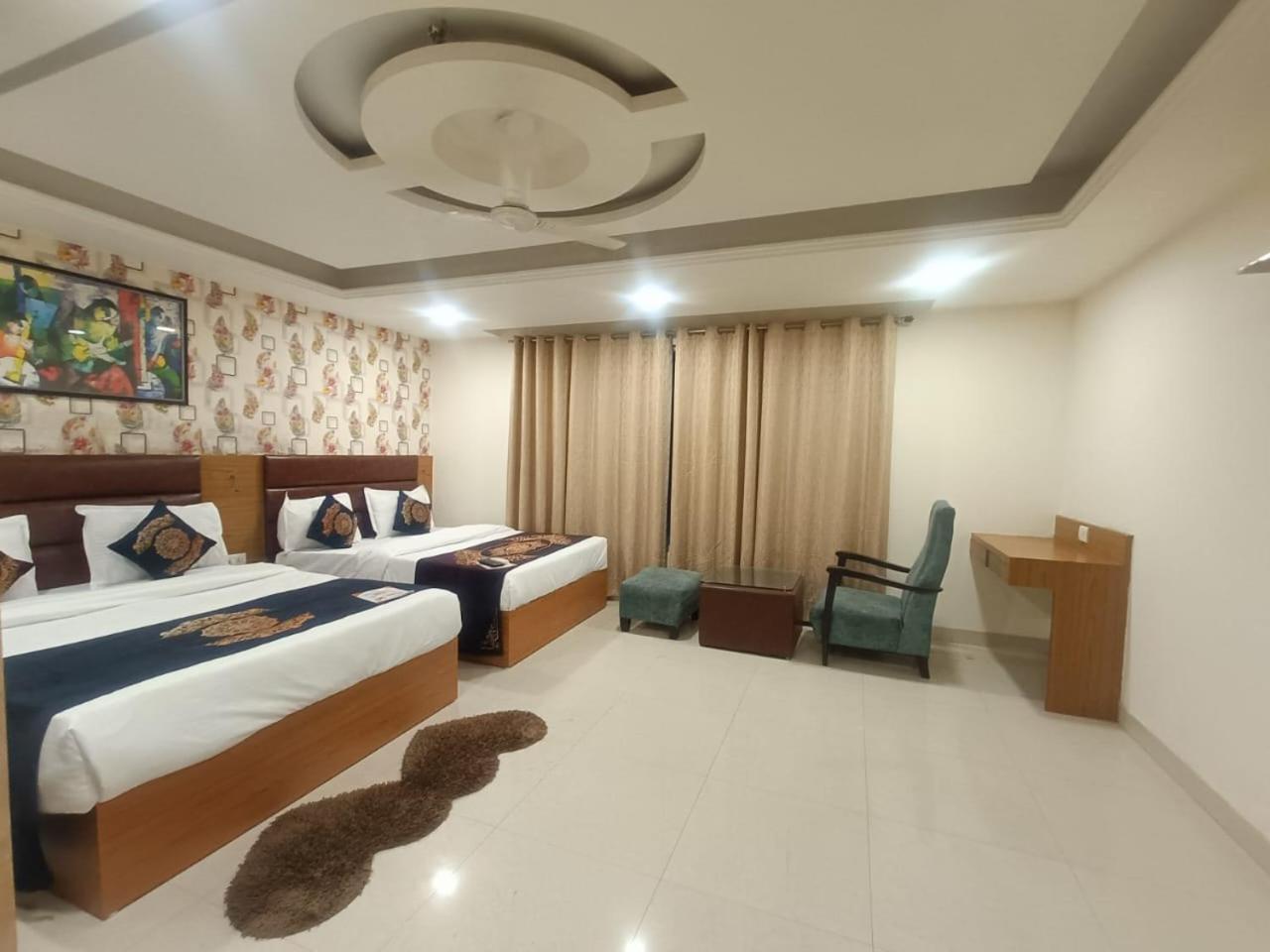 Hotel Grand Suites By D'Capitol Near Delhi Airport New Delhi Extérieur photo